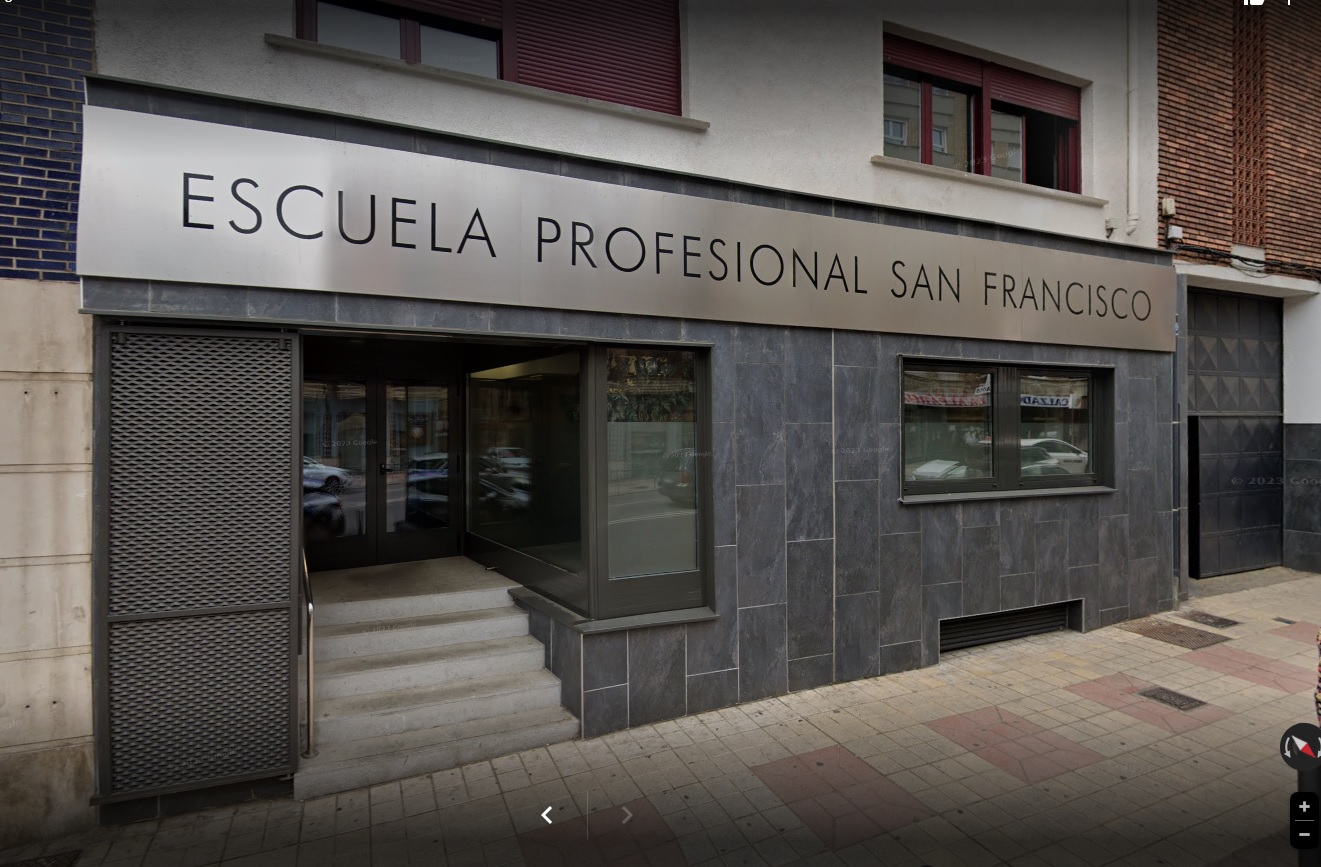 Escuela Profesional San Francisco - entrada de la escuela